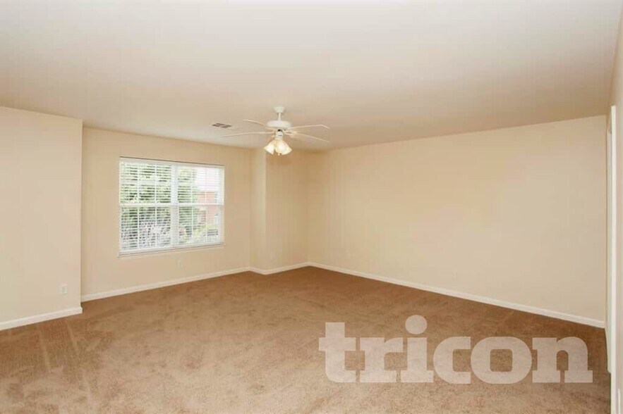 Building Photo - 3130 Friar's Bridge Pass