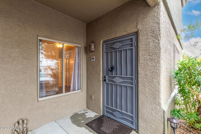 Building Photo - 16734 E La Montana Dr