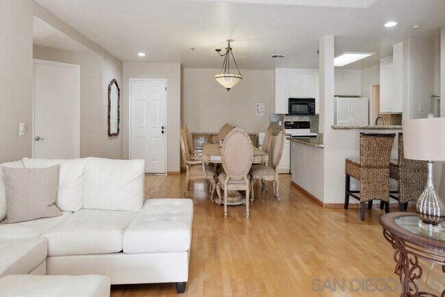 Building Photo - 3969 Mahaila Ave