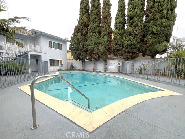 Building Photo - 12926 Doty Ave