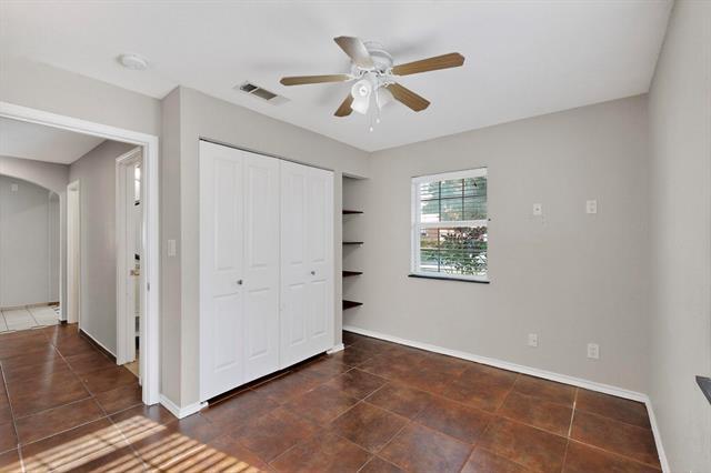 Building Photo - 4429 Oleander Trail