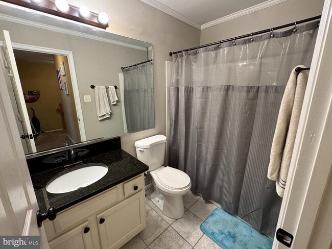 Building Photo - 6101 Lands End Ct