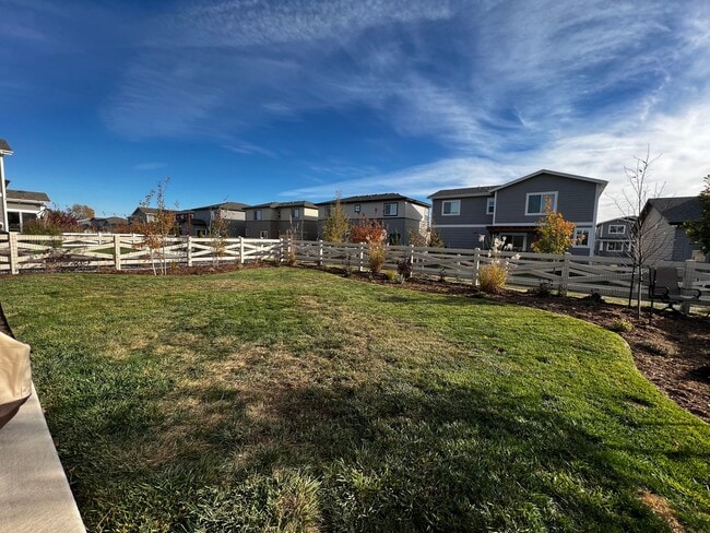 Building Photo - Modern 3 Bed, 2.5 Bath House in North Fort Collins! Available ASAP!
