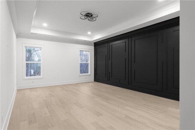 Building Photo - 409 Thunder Rd