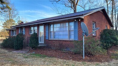 Building Photo - 740 Tolarsville Rd