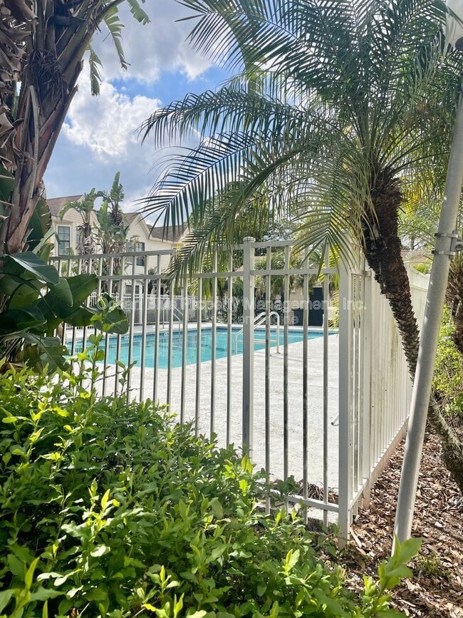 Building Photo - 2302 S Maki Rd