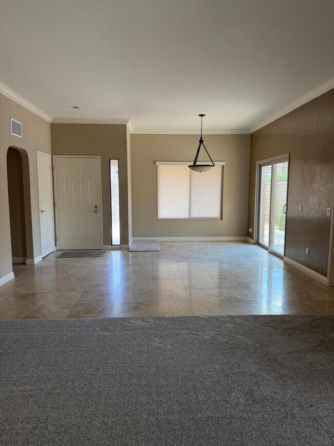 Building Photo - 44299 Capri Ct