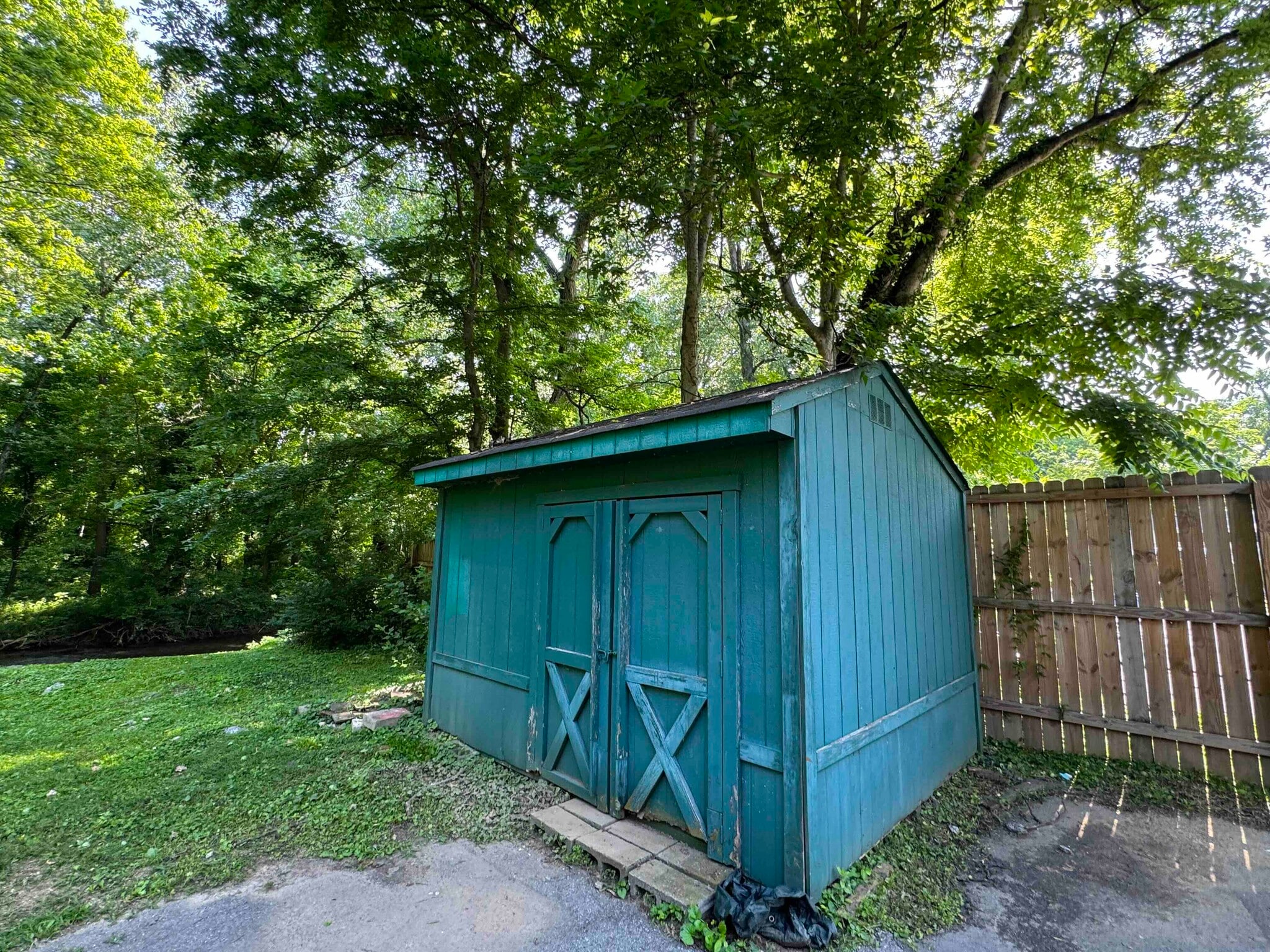 Building Photo - 5011 Suter Dr