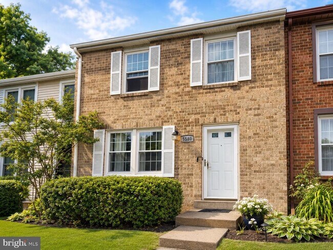 Building Photo - 5580 Hecate Ct