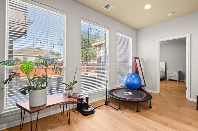 Building Photo - 3545 Dolomite Trail