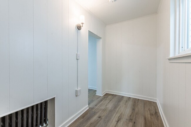 Building Photo - 626 Excelsior St