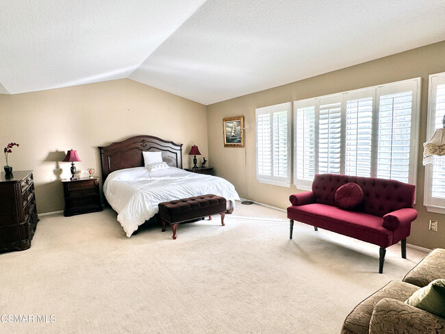 Building Photo - 1812 Fox Springs Cir