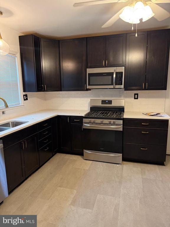 Building Photo - 2211 32nd Pl SE