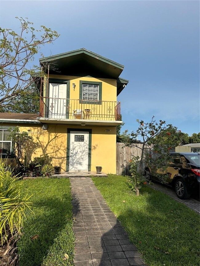 Building Photo - 16901 NW 51st Pl