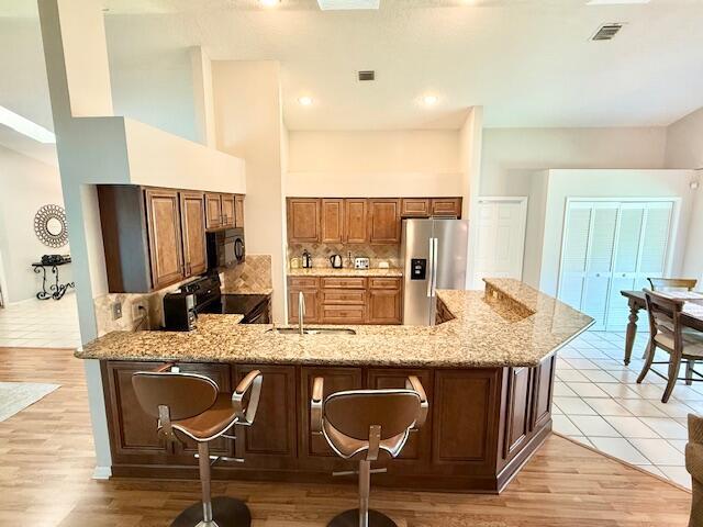 Building Photo - 1919 Lindsey Ct