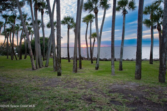 Building Photo - 230 Cape Shores Cir