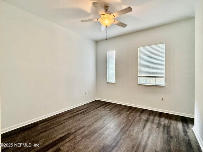 Building Photo - 10075 Gate Pkwy