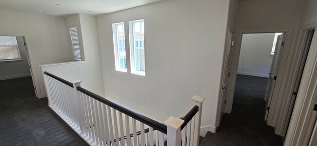 Building Photo - Located in the desirable K-Section of Rohnert Park