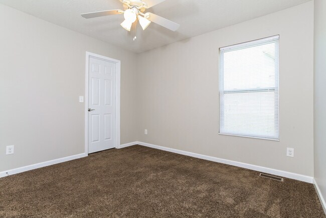 Building Photo - 281 Timber Hill Dr