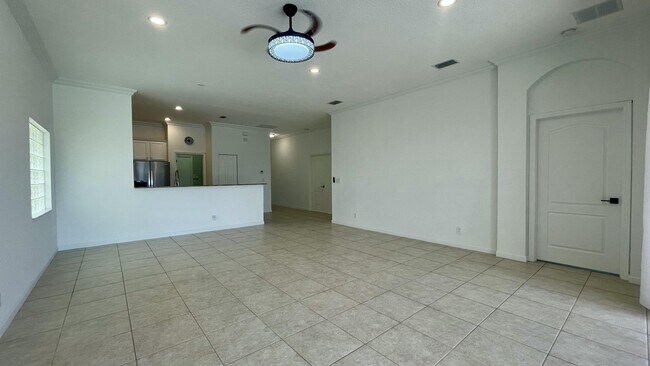 Building Photo - 110 Newberry Ln
