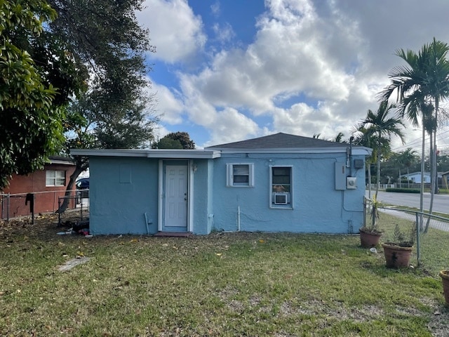 Building Photo - 417 SW 7th Ter