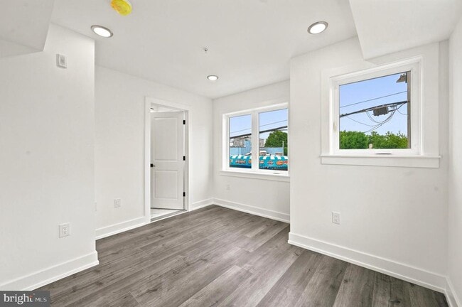 Building Photo - 1514 S 22nd St