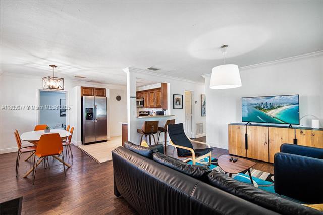 Building Photo - 234 NW 47th St