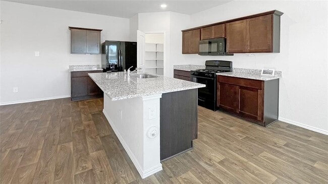 Building Photo - 112 Skipping Stone Ln