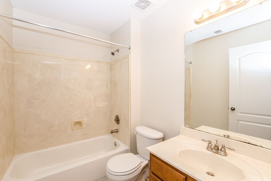 Building Photo - 1262 Carlton Ridge Dr