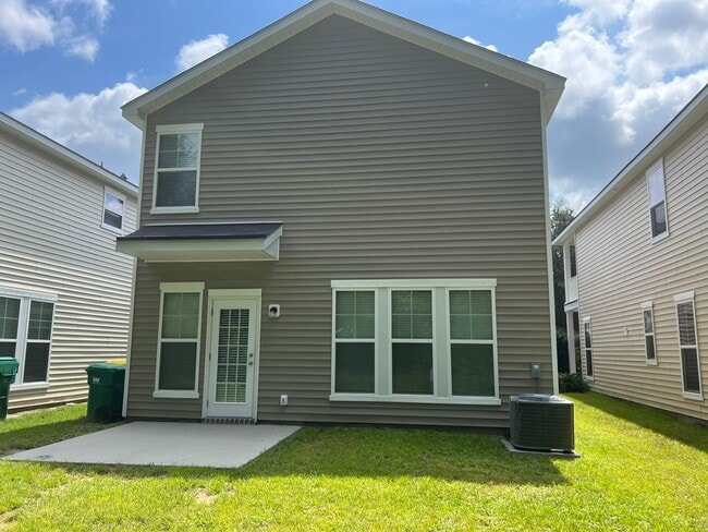 Building Photo - Lovely Home in Palmetto Pointe!-FREE Month Special!