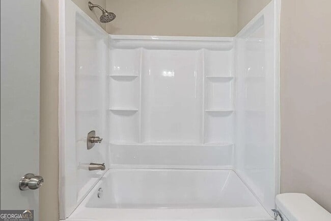 Building Photo - 1523 Delia Dr