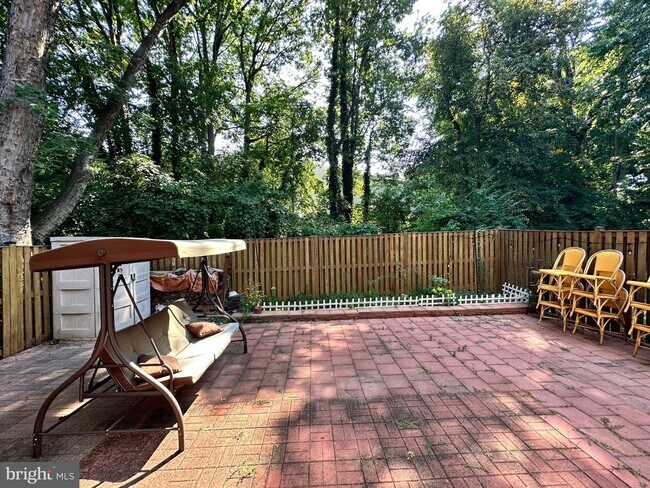 Building Photo - 6123 Martins Landing Ct