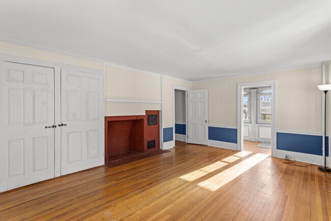 Building Photo - 80 Lafayette Rd