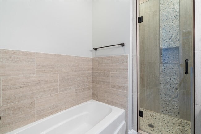 Building Photo - 385 Williford St