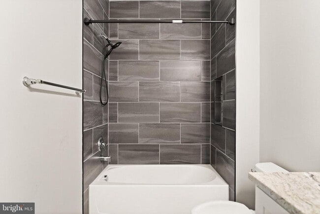 Building Photo - 9541 Center St