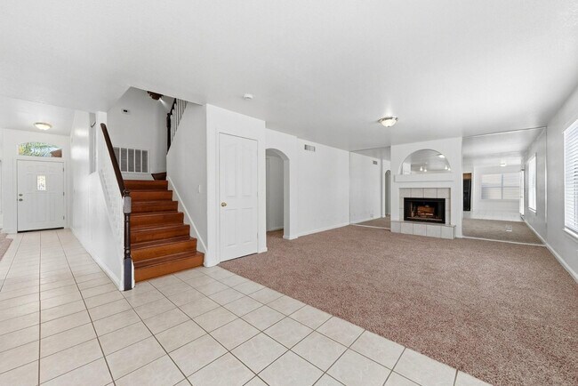 Building Photo - 15822 S 32nd Pl