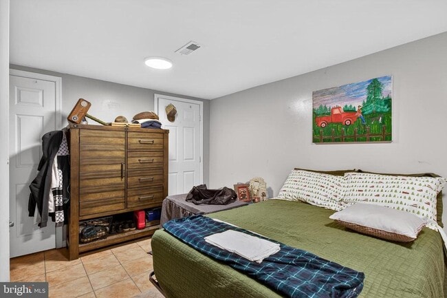 Building Photo - 1238 Logger Dr