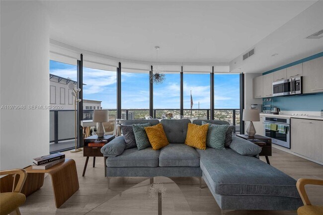 Building Photo - 55 SW 9th St