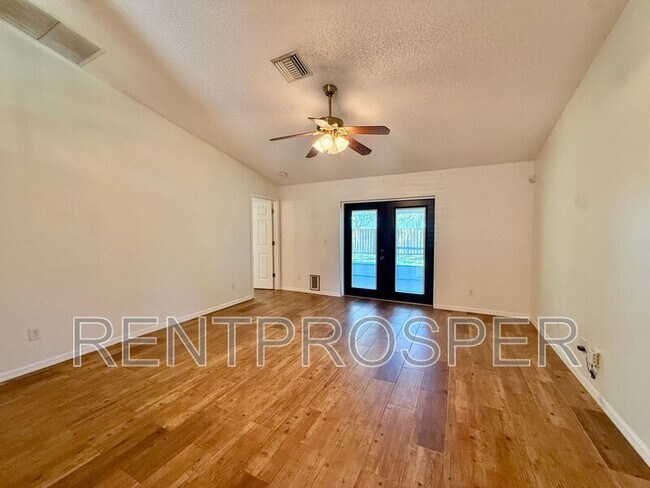 Building Photo - 4010 Wilkes Dr