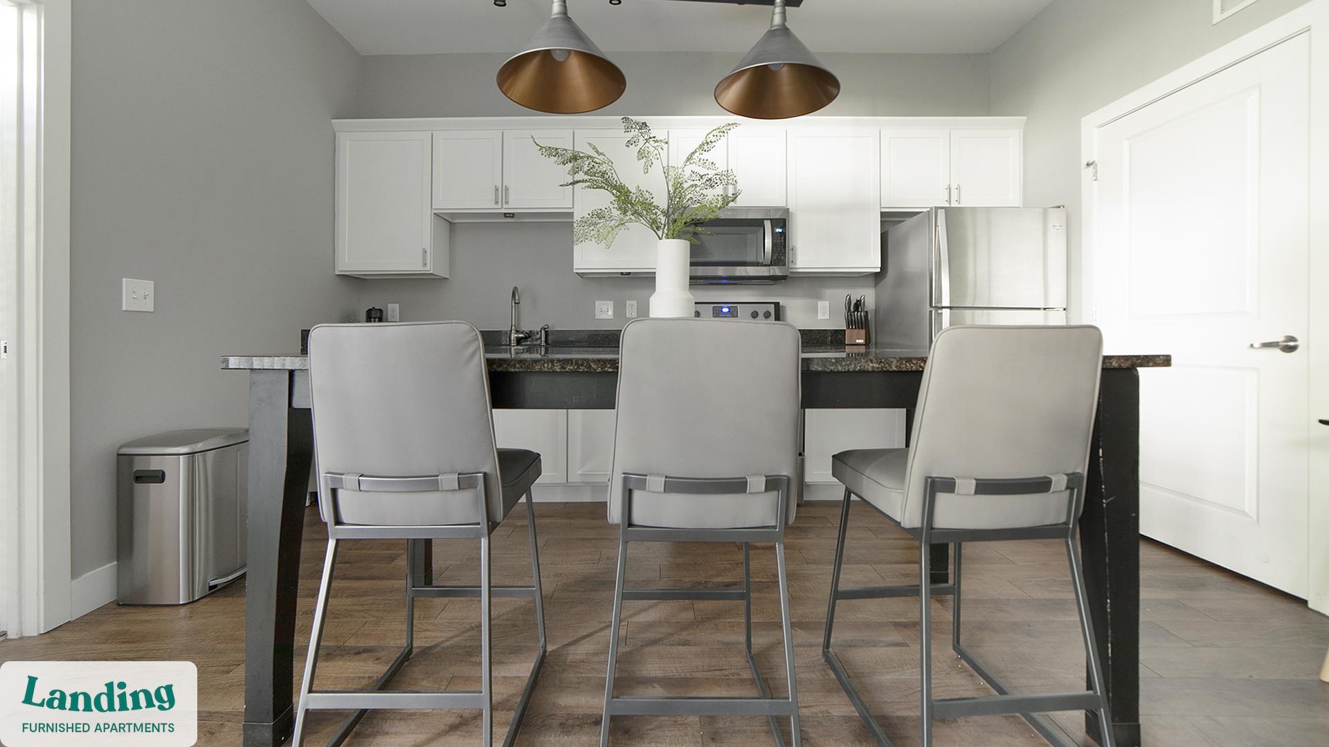 Building Photo - 41 E 9th Ave