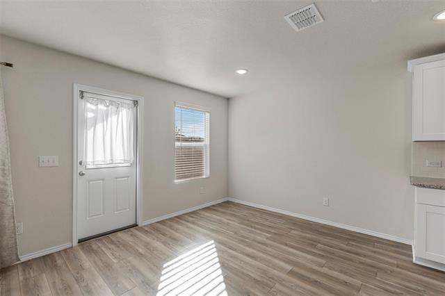 Building Photo - 10121 Wyseby Rd