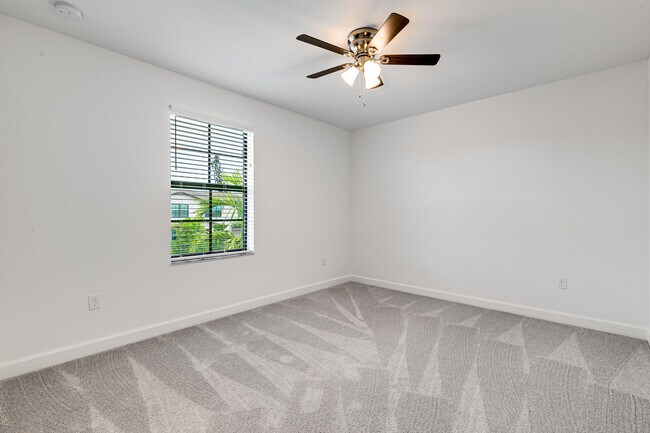 Building Photo - 3170 Streng Ln