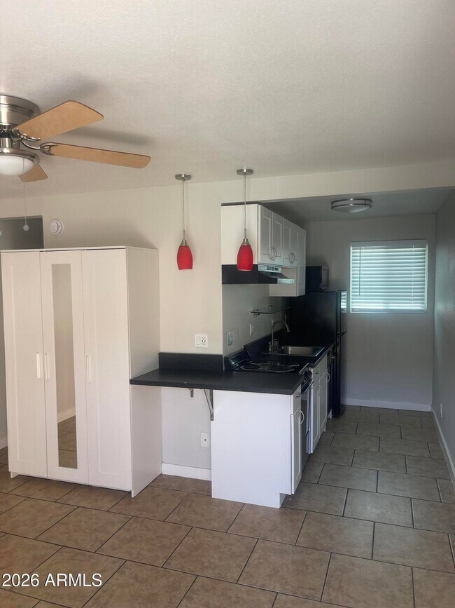 Building Photo - 4130 N 12th St