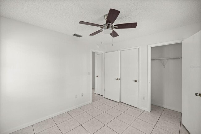 Building Photo - 15121 SW 35th Avenue Rd