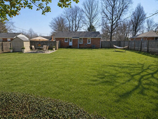 Building Photo - For Rent: Classic 3-Bedroom Brick Ranch in Lexington