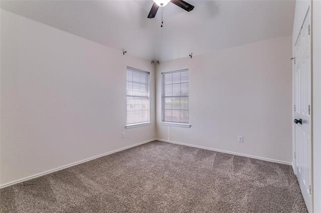 Building Photo - 1649 Bennington Dr