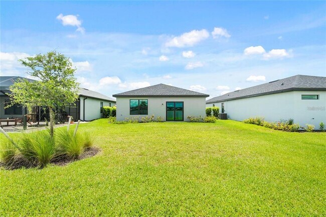 Building Photo - 6560 Silverstar Dr