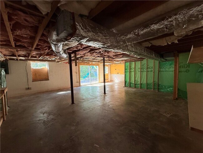 Building Photo - 1395 Siesta Ln