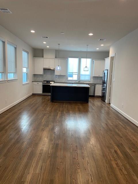 Building Photo - 2808 Grand Fountains Dr