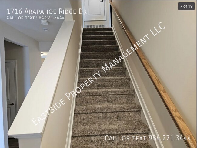 Building Photo - 1716 Arapahoe Ridge Dr